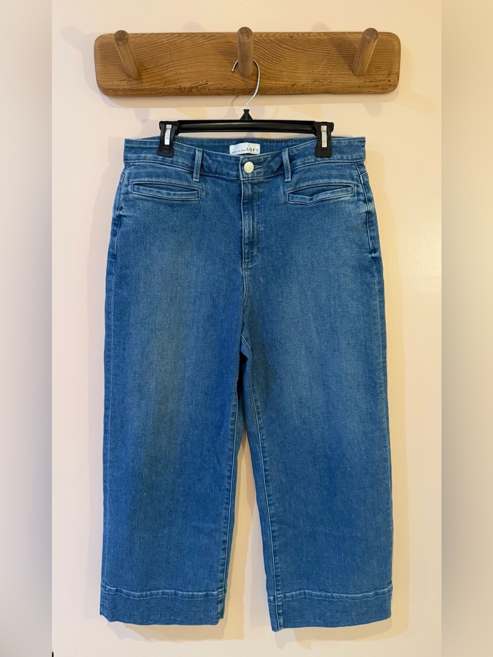 LOFT Blue Wide-Leg Cropped Jeans